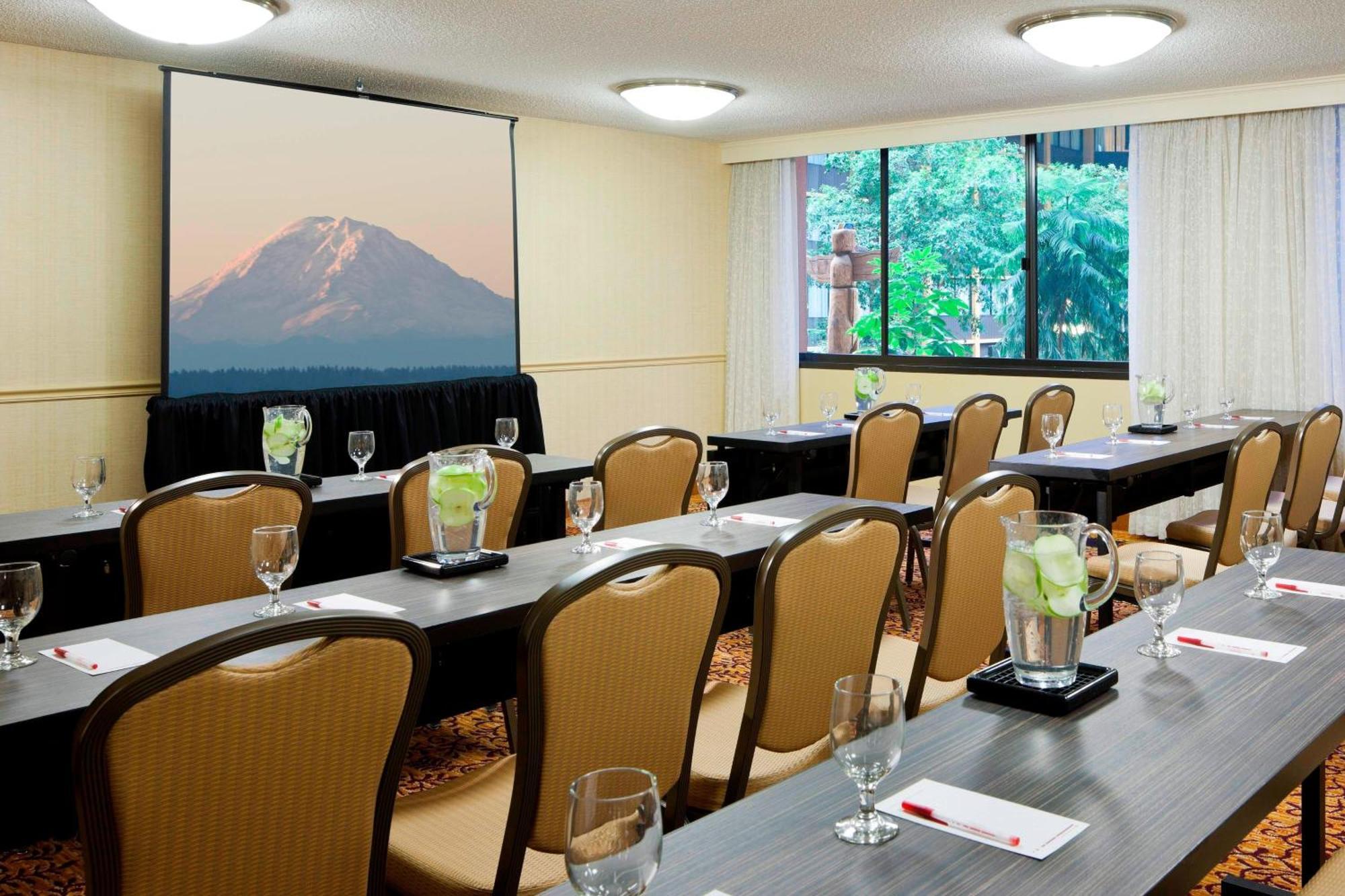 Hotel Seattle Airport Marriott à SeaTac Extérieur photo